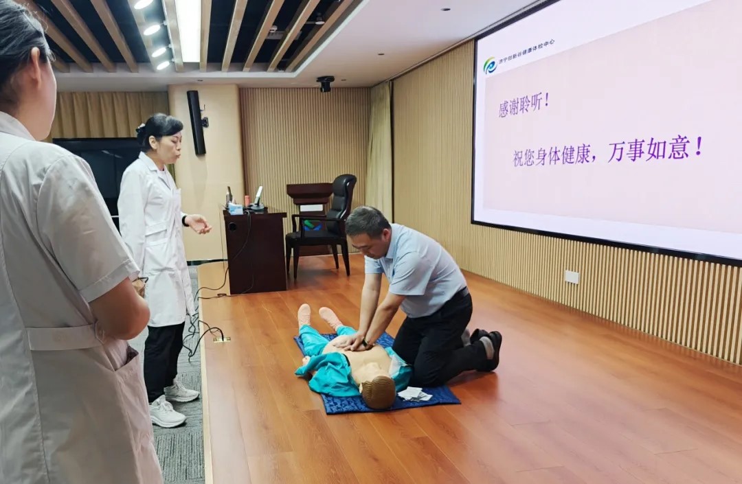 1751956438392837.jpg 1751956438392837.jpg